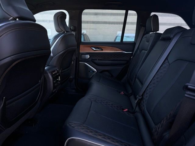 Certified 2023 Jeep Grand Cherokee Summit image 25