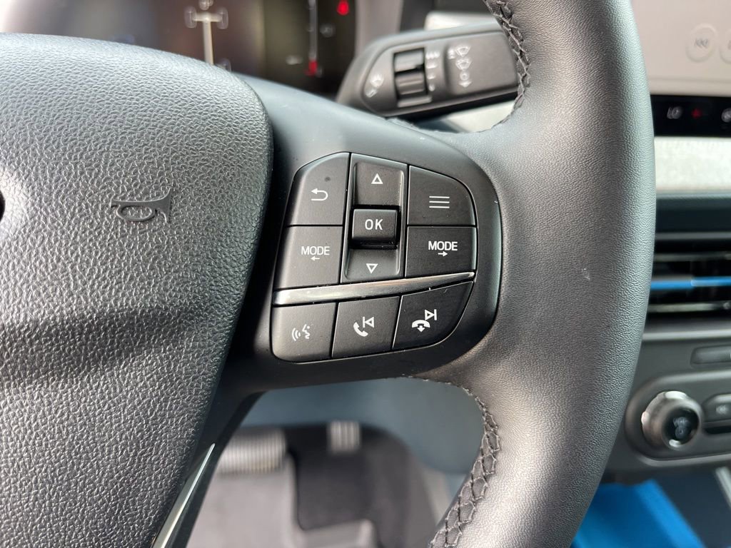 Used 2025 Ford Maverick XLT w/ XLT Luxury Package AWD/4WD image 18