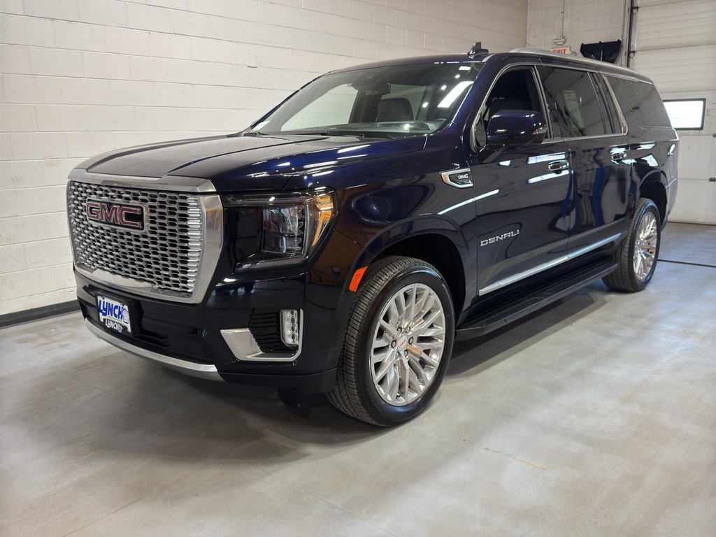 Used 2024 GMC Yukon XL Denali image 2