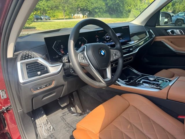 Certified 2024 BMW X7 xDrive40i w/ Climate Comfort Package image 13