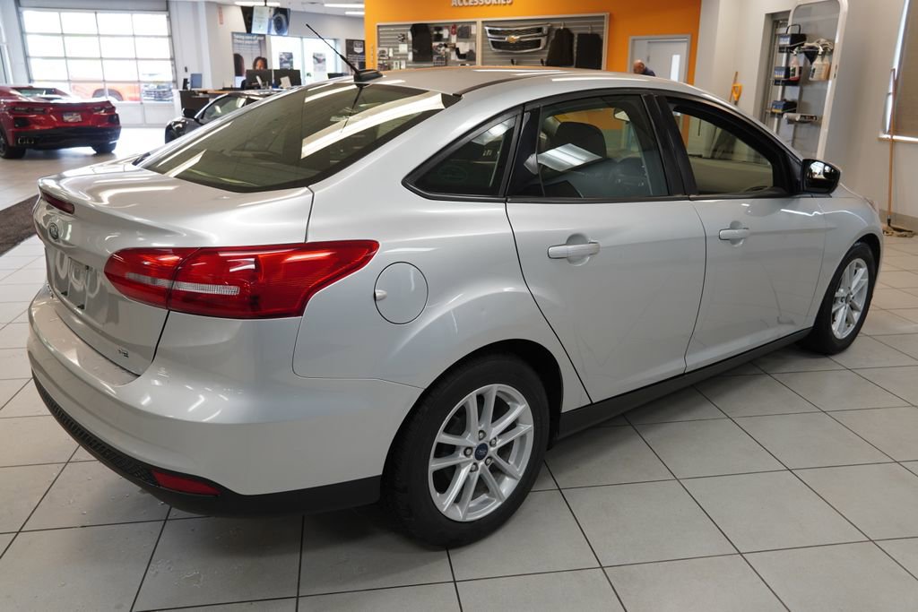 Used 2018 Ford Focus SE FWD image 11