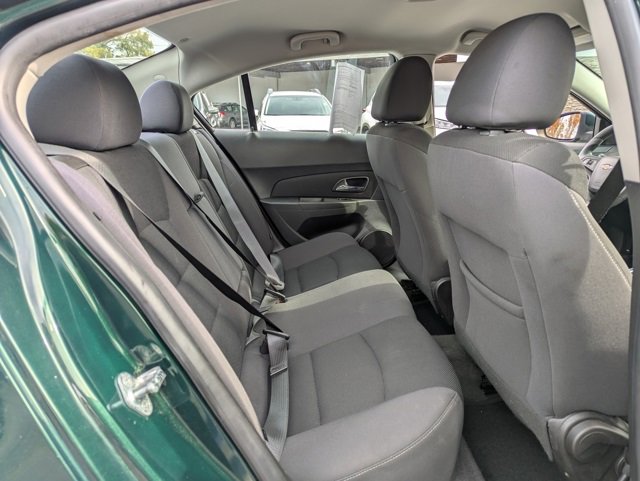 Used 2015 Chevrolet Cruze LT image 29