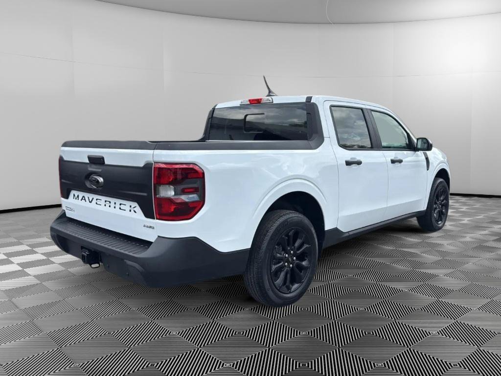 Used 2023 Ford Maverick XLT w/ Equipment Group 300A Standard AWD/4WD image 4