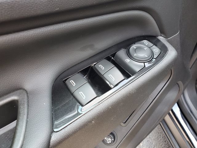 Certified 2024 Chevrolet Equinox Premier AWD/4WD image 21