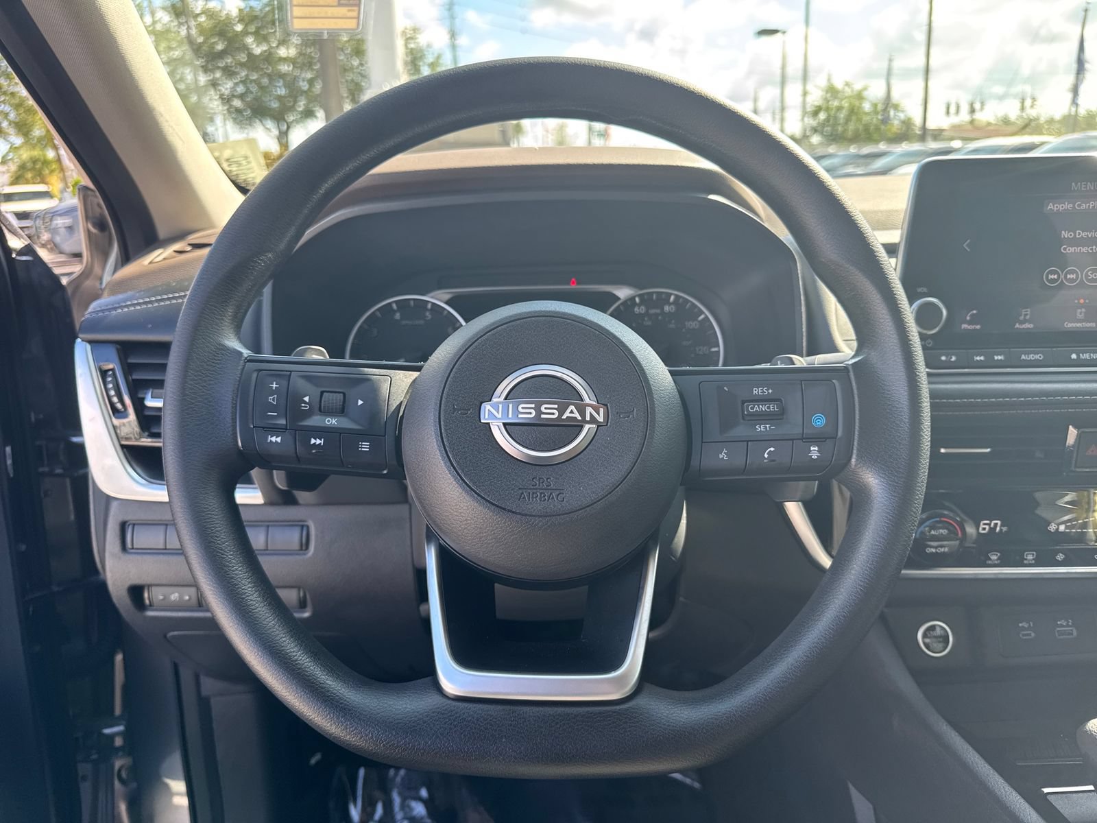 Certified 2022 Nissan Rogue SV FWD image 23