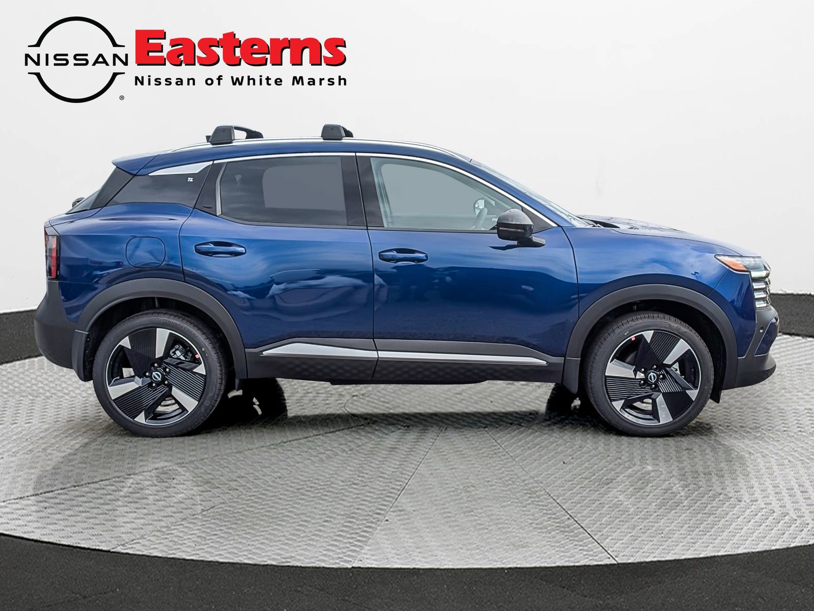 New 2026 Nissan Kicks SR w/ Cold Weather Package AWD/4WD image 6