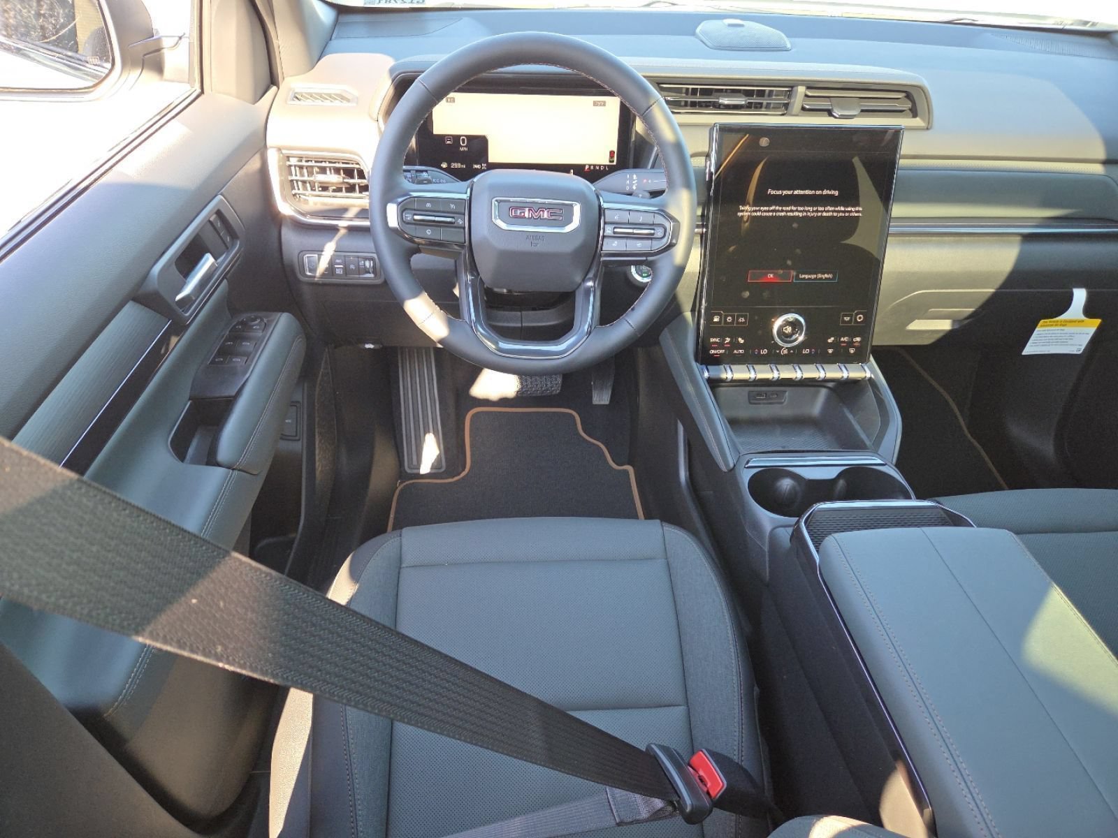 New 2026 GMC Terrain AT4 w/ Technology Package II AWD/4WD image 29