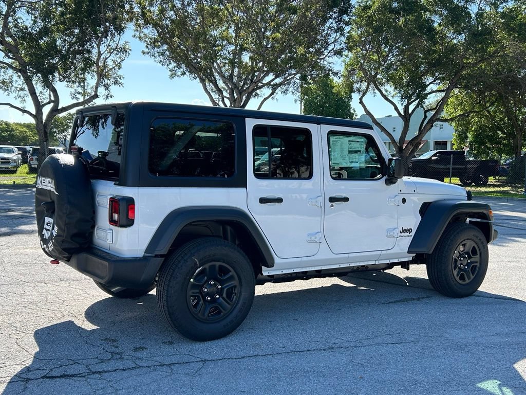 Used 2025 Jeep Wrangler Unlimited Sport AWD/4WD image 5