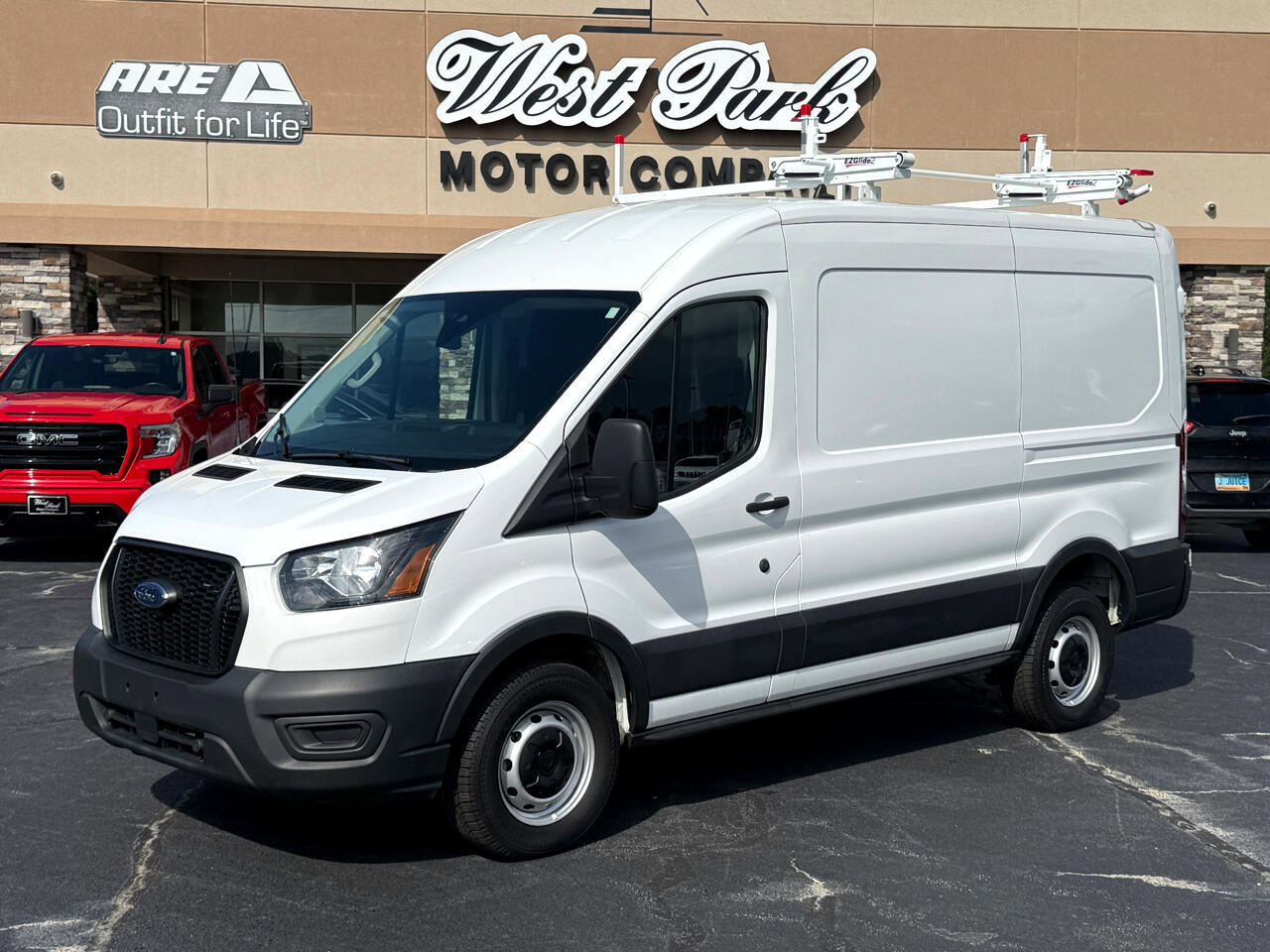 Used 2023 Ford Transit 250 Medium Roof w/ Load Area Protection Package image 1