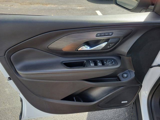 Used 2020 GMC Terrain SLT w/ Preferred Package image 22