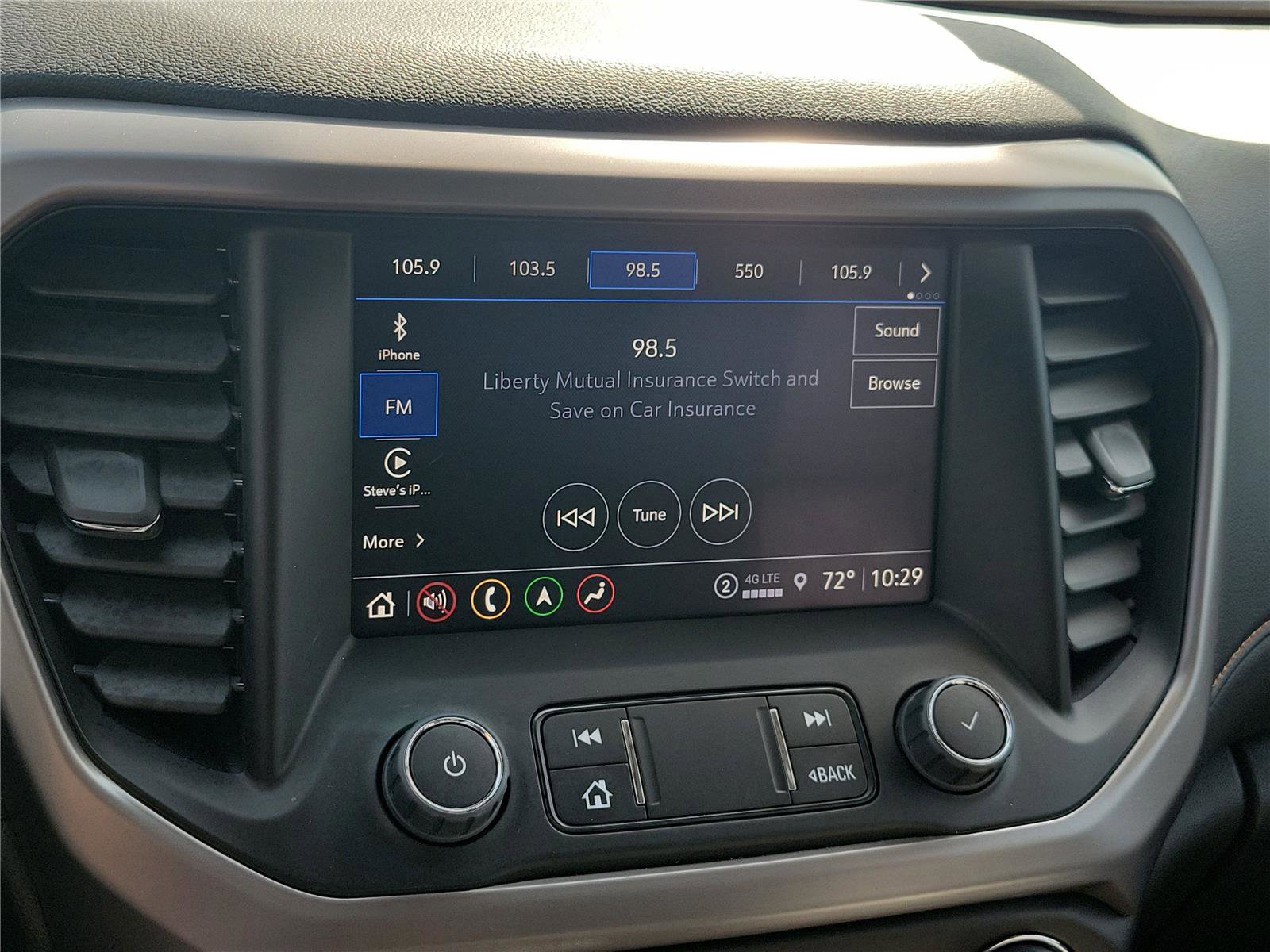 Used 2023 GMC Acadia AT4 w/ Technology Package AWD/4WD image 29