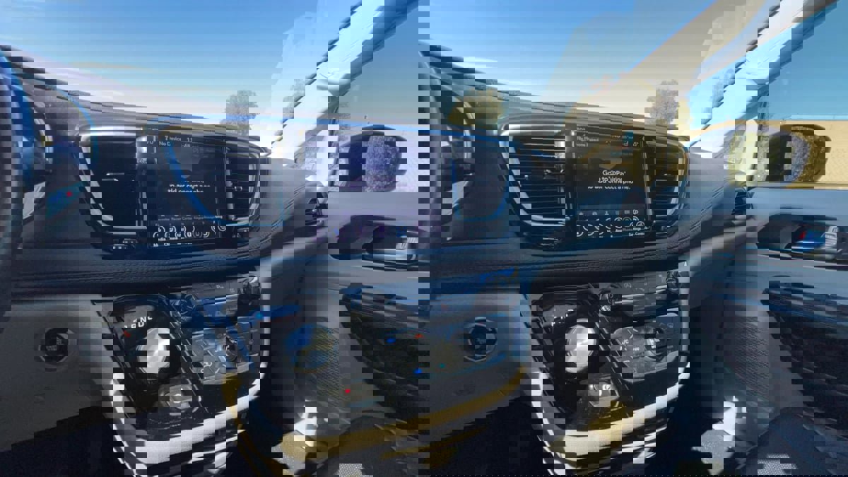 Used 2020 Chrysler Pacifica Limited image 14