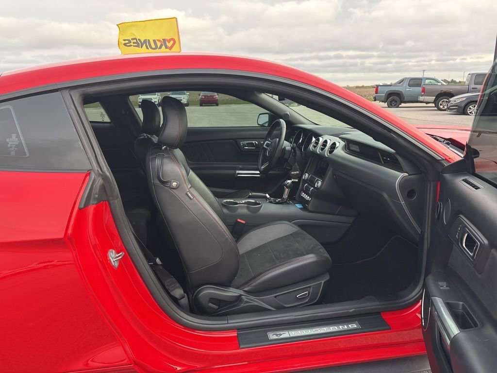 Used 2017 Ford Mustang GT Premium w/ Equipment Group 401A image 17