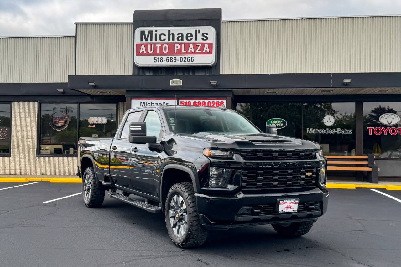 Used 2022 Chevrolet Silverado 2500 Custom w/ Gooseneck/5TH Wheel Package AWD/4WD image 2