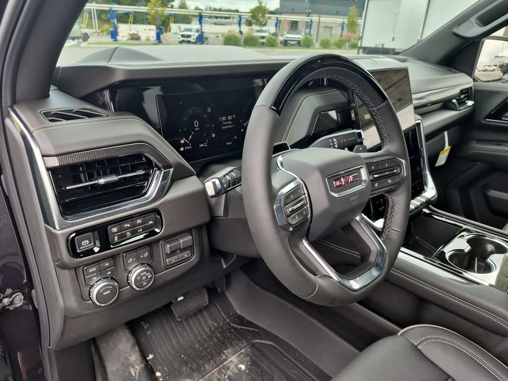 New 2026 GMC Yukon Elevation w/ Elevation Premium Package AWD/4WD image 12