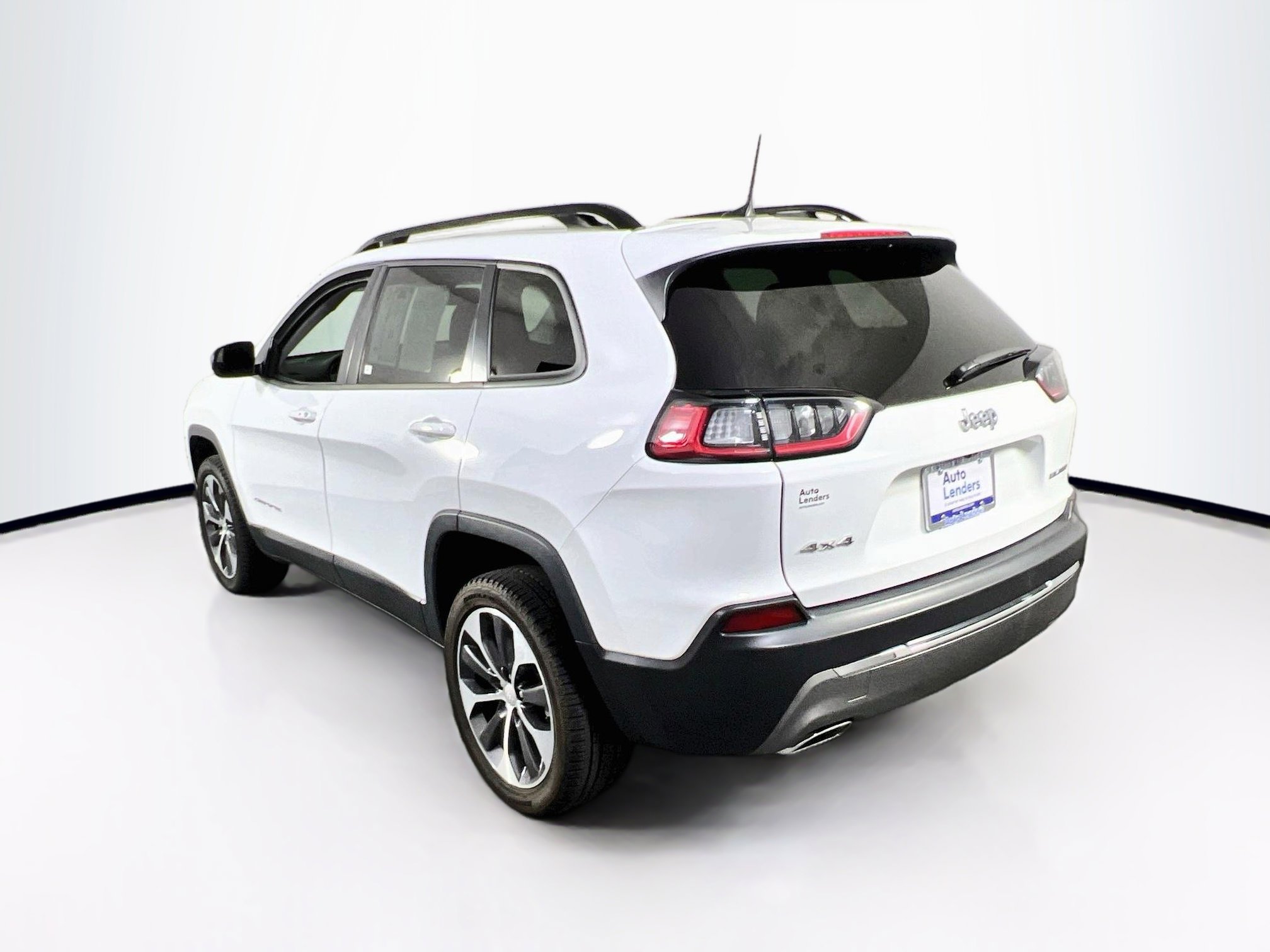 Used 2022 Jeep Cherokee Limited w/ Elite Package image 7