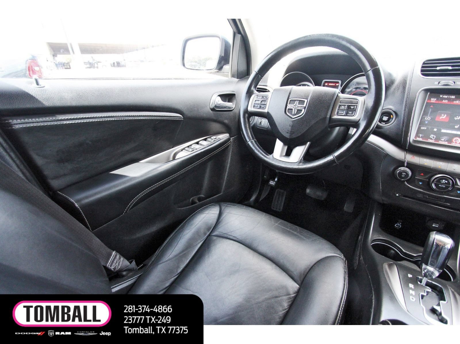 Used 2019 Dodge Journey Crossroad w/ Nav & Sun Group FWD image 9
