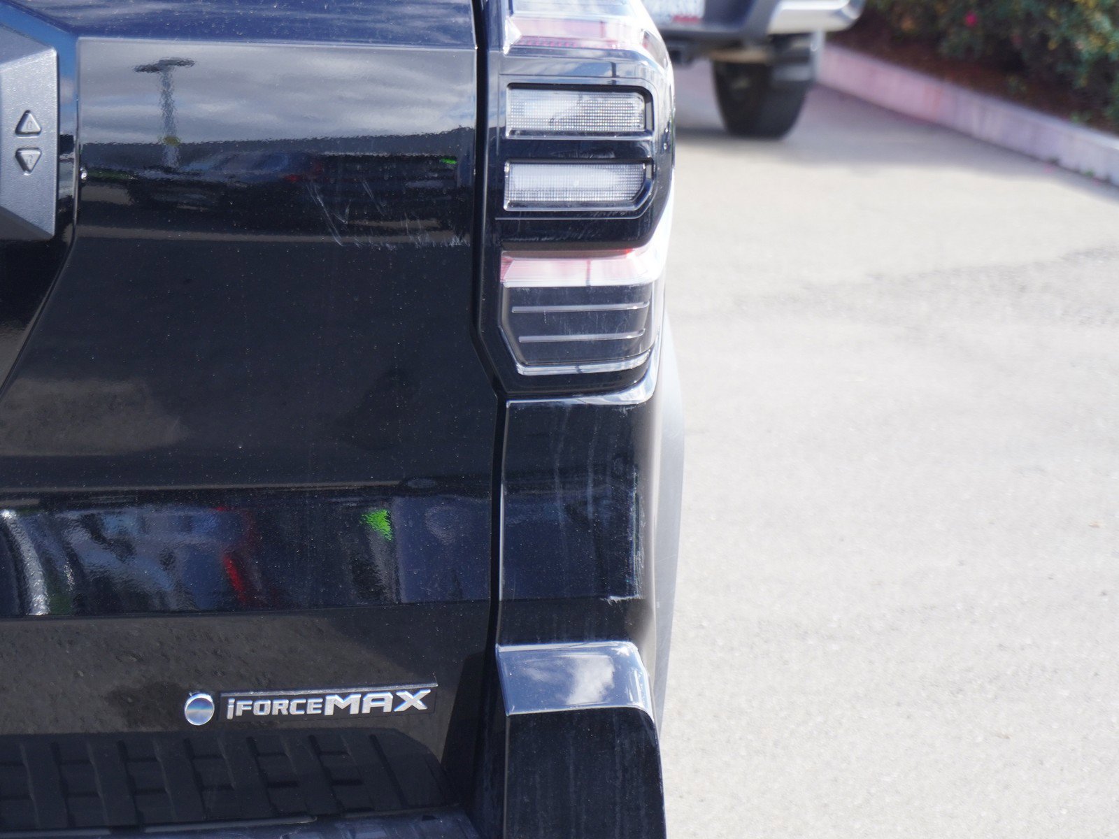 Used 2025 Toyota 4Runner Trailhunter image 13