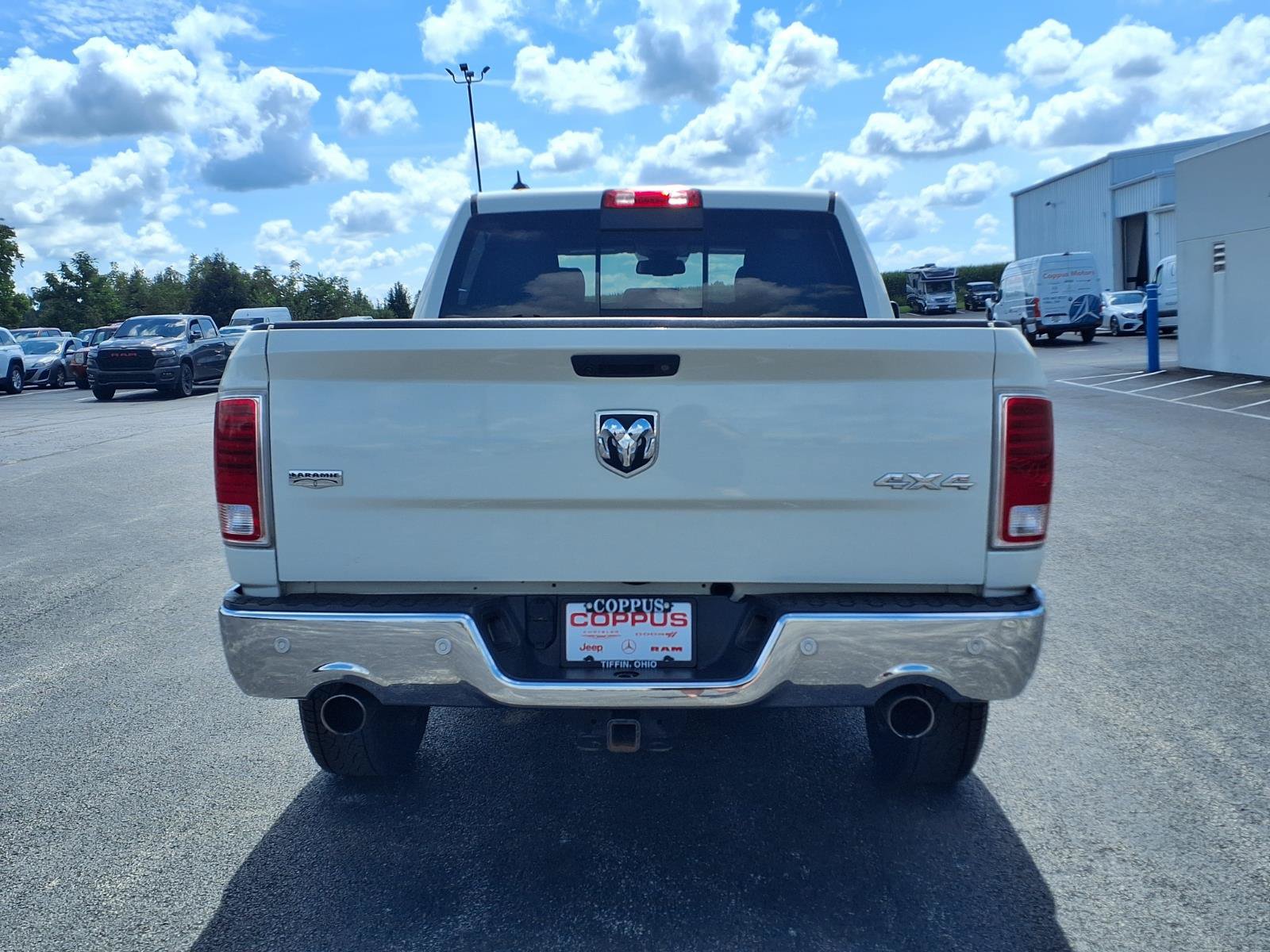 Used 2018 RAM 1500 Laramie w/ Convenience Group AWD/4WD image 6
