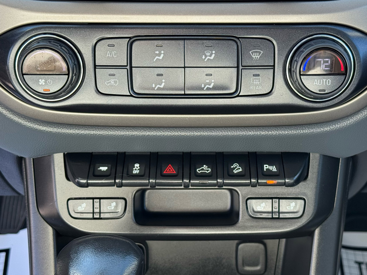 Used 2022 Chevrolet Colorado Z71 image 19