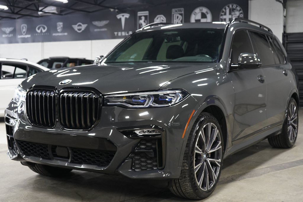 Used 2021 BMW X7 M50i AWD/4WD image 1