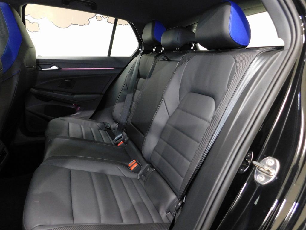 Used 2025 Volkswagen Golf 2.0T image 89