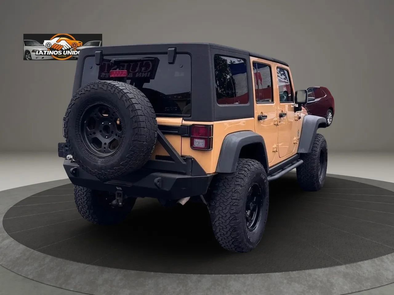 Used 2014 Jeep Wrangler Unlimited Rubicon w/ Connectivity Group AWD/4WD image 5