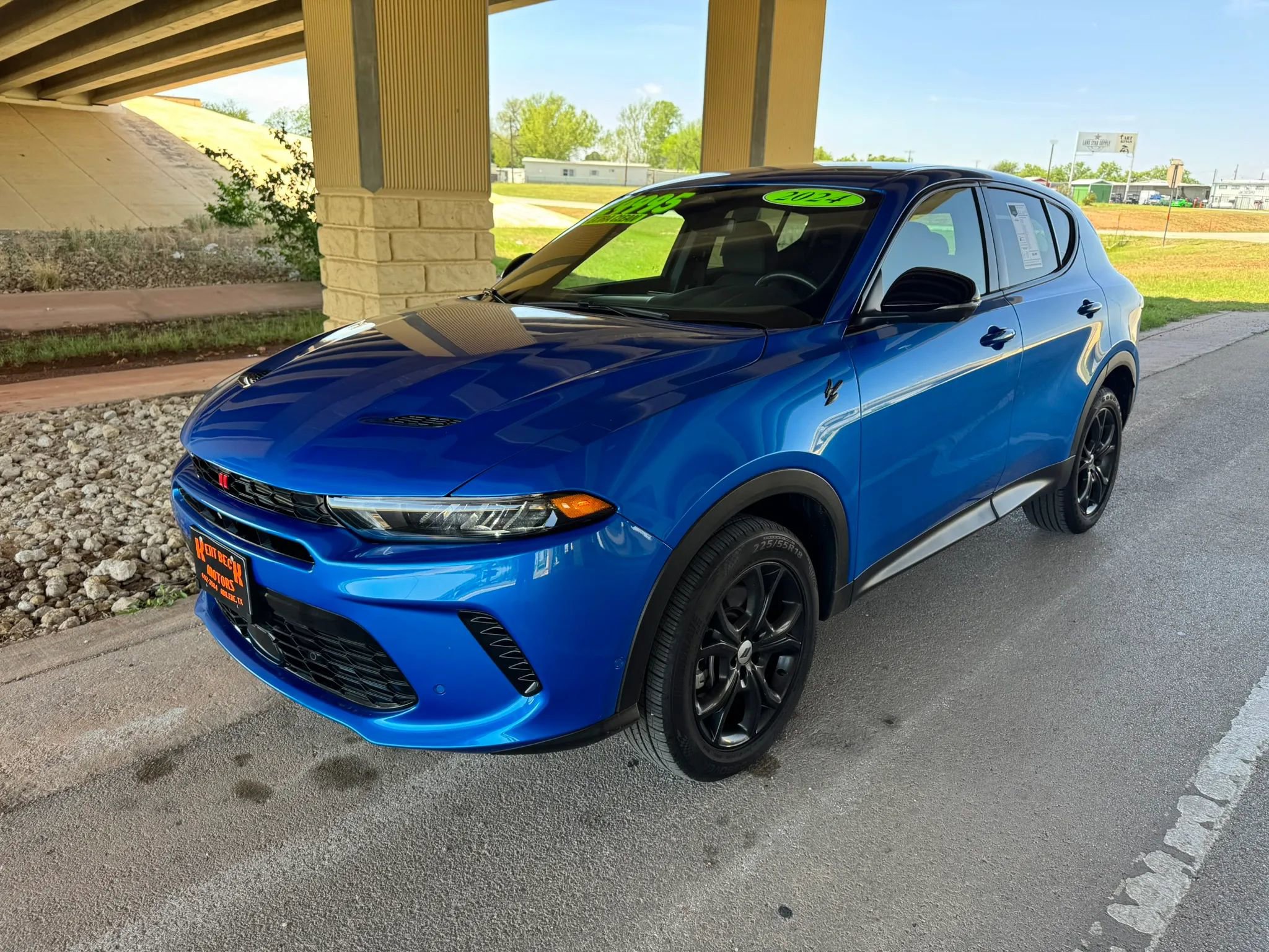 Used 2024 Dodge Hornet GT w/ Tech Pack w/o Parking image 7