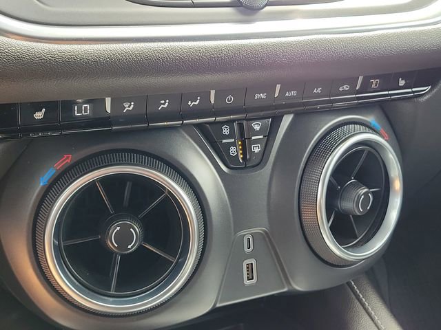 Certified 2023 Chevrolet Blazer LT w/ Convenience Package image 31