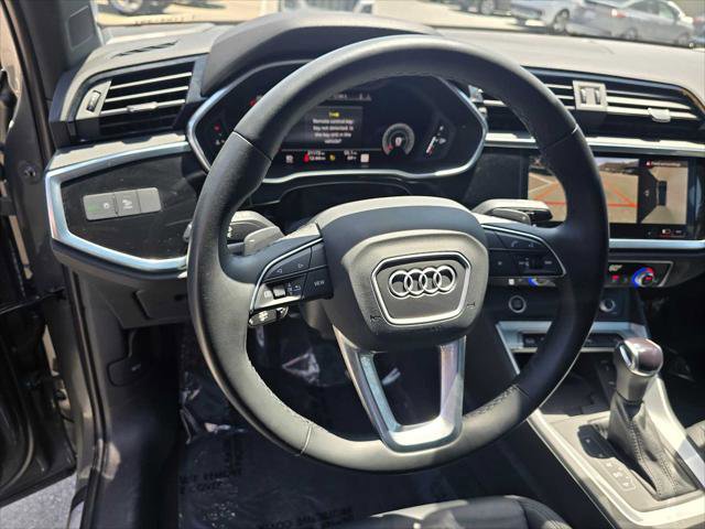 Used 2023 Audi Q3 2.0T Premium Plus w/ Premium Plus Package AWD/4WD image 26