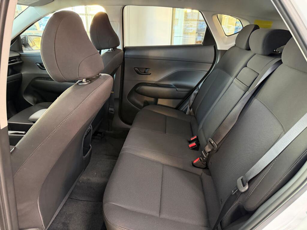 New 2026 Hyundai Kona SEL Sport AWD/4WD image 31