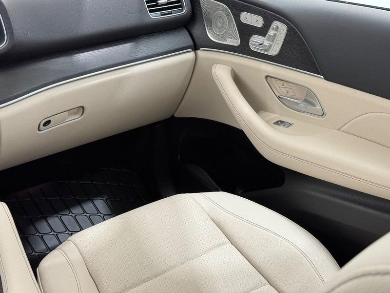 New 2025 Mercedes-Benz GLE 450e 4MATIC image 8