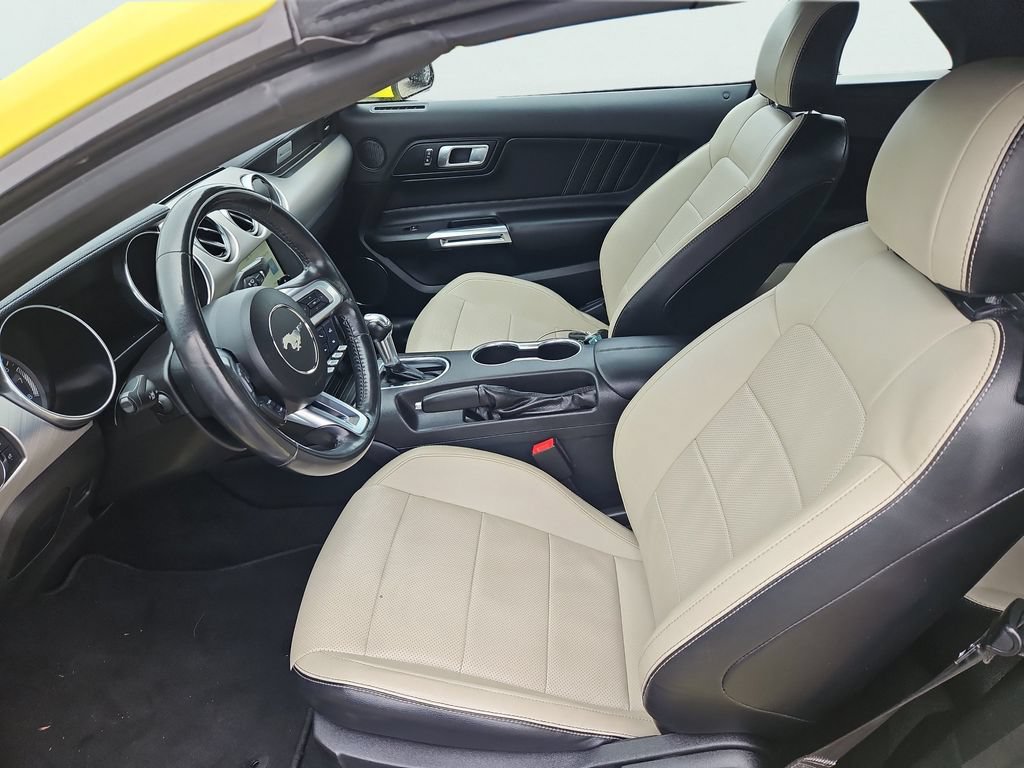 Used 2021 Ford Mustang Premium RWD image 29