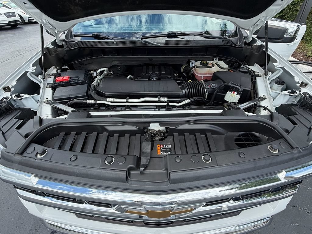 Certified 2023 Chevrolet Silverado 1500 LT AWD/4WD image 19