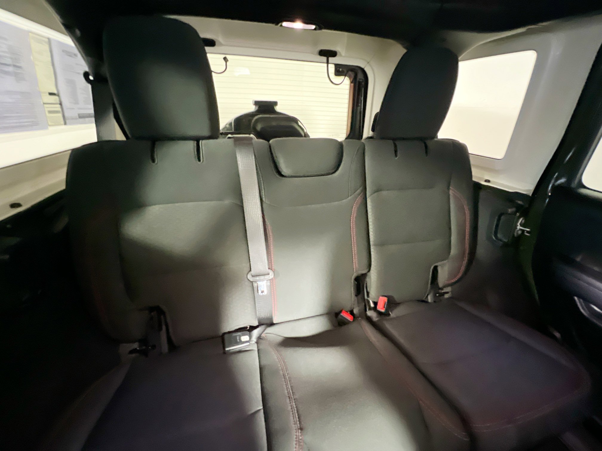 Used 2021 Jeep Wrangler Unlimited Rubicon image 33