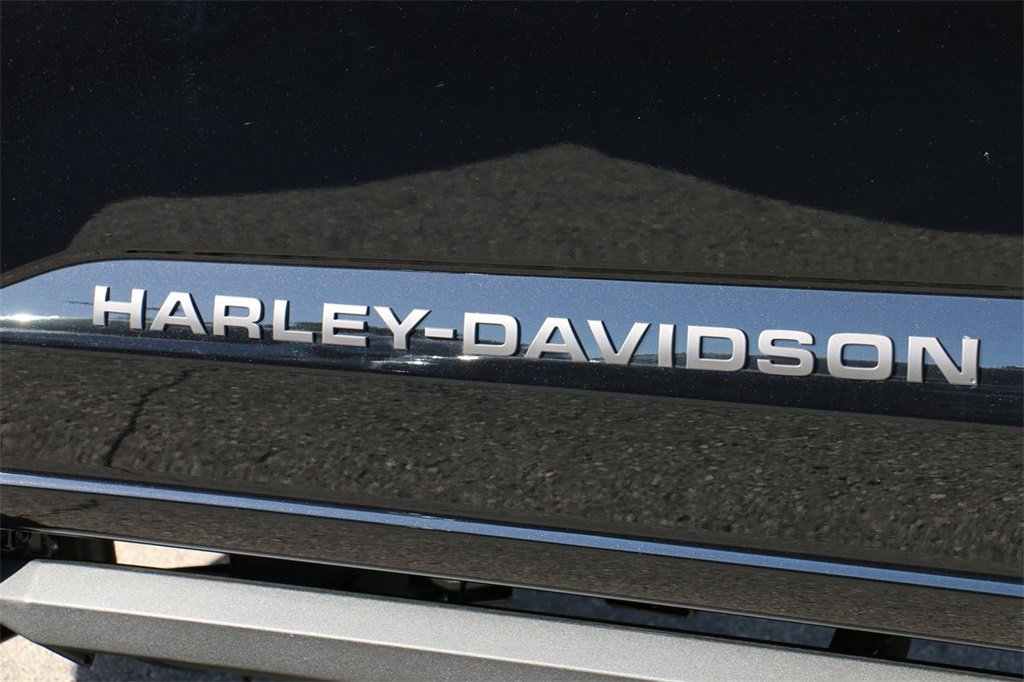 New 2026 Ford F250 Lariat w/ Black Appearance Package image 9