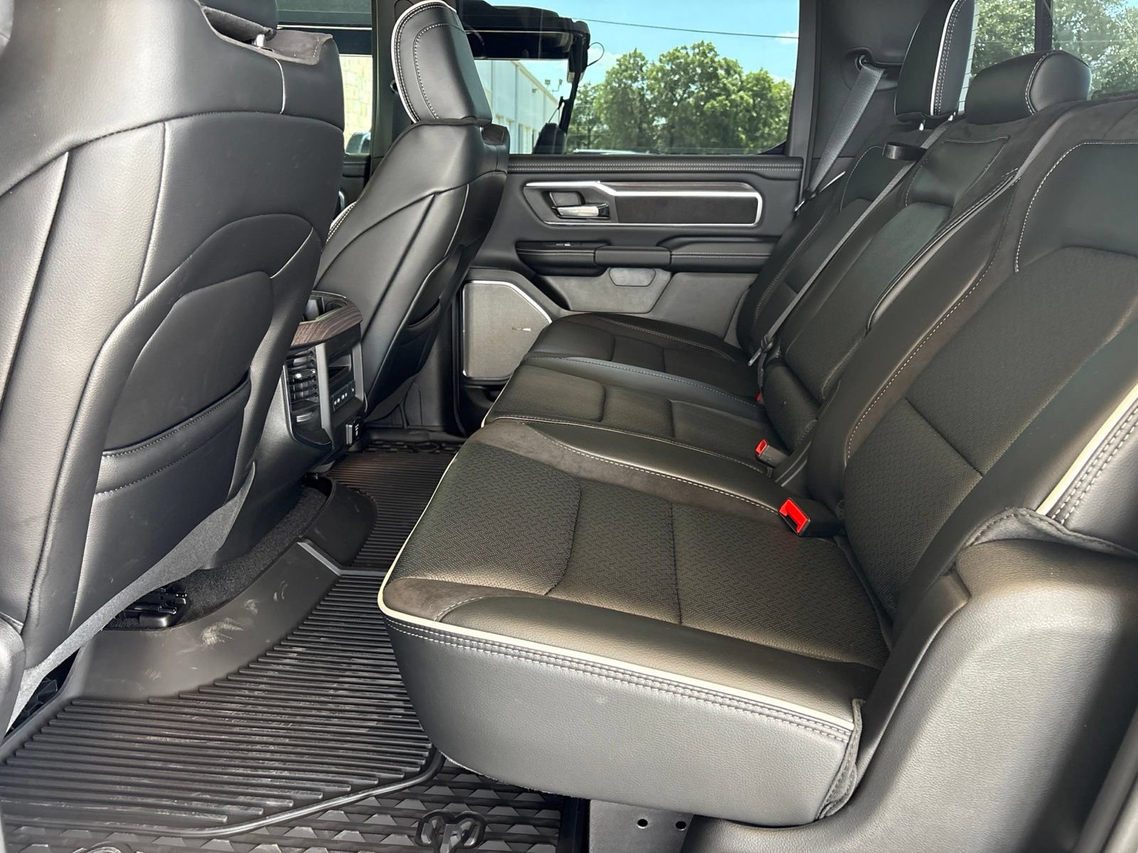 Used 2026 RAM 1500 Laramie w/ Night Edition AWD/4WD image 20