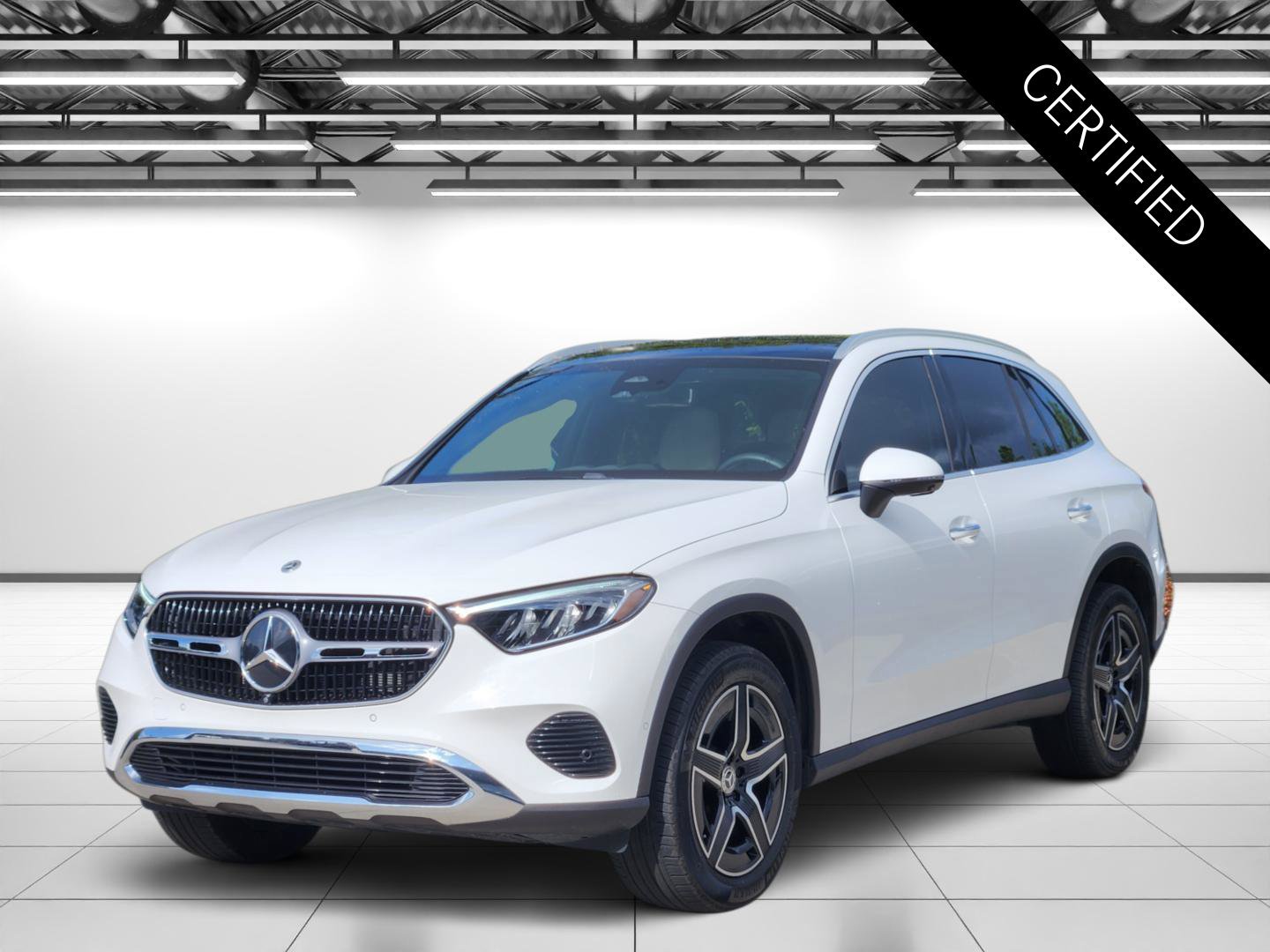 Certified 2026 Mercedes-Benz GLC 300 image 5