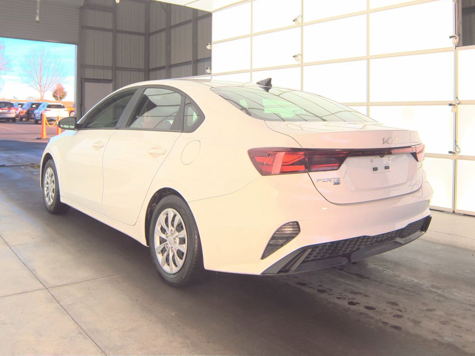 Used 2024 Kia Forte LX image 10