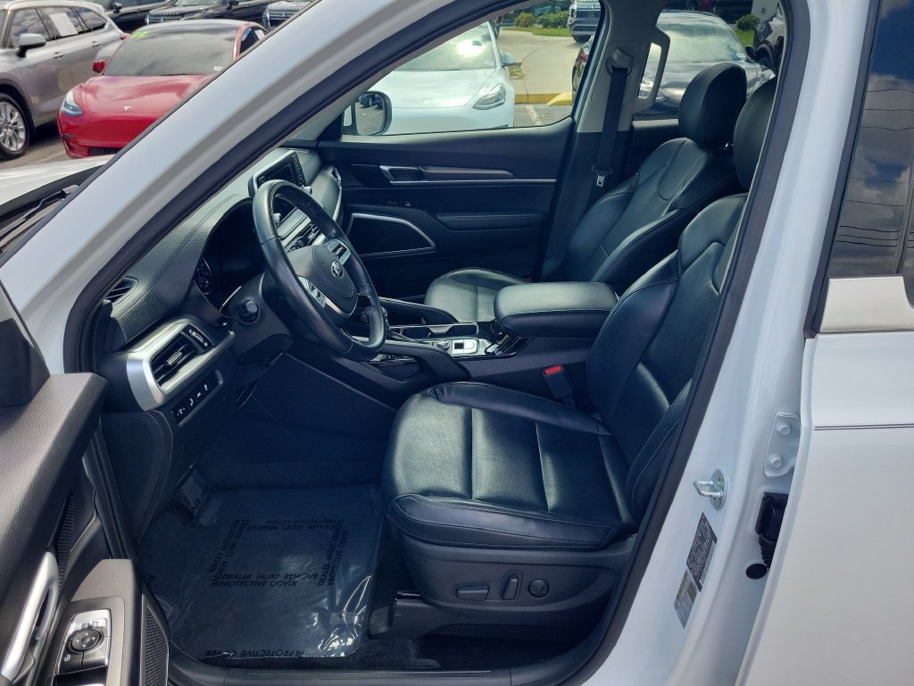 Used 2020 Kia Telluride S w/ S 8 Passenger Seating Package FWD image 15