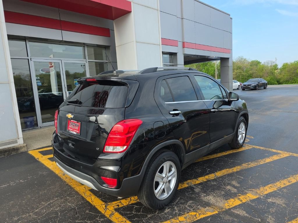 Used 2018 Chevrolet Trax LT w/ Driver Confidence Package image 3