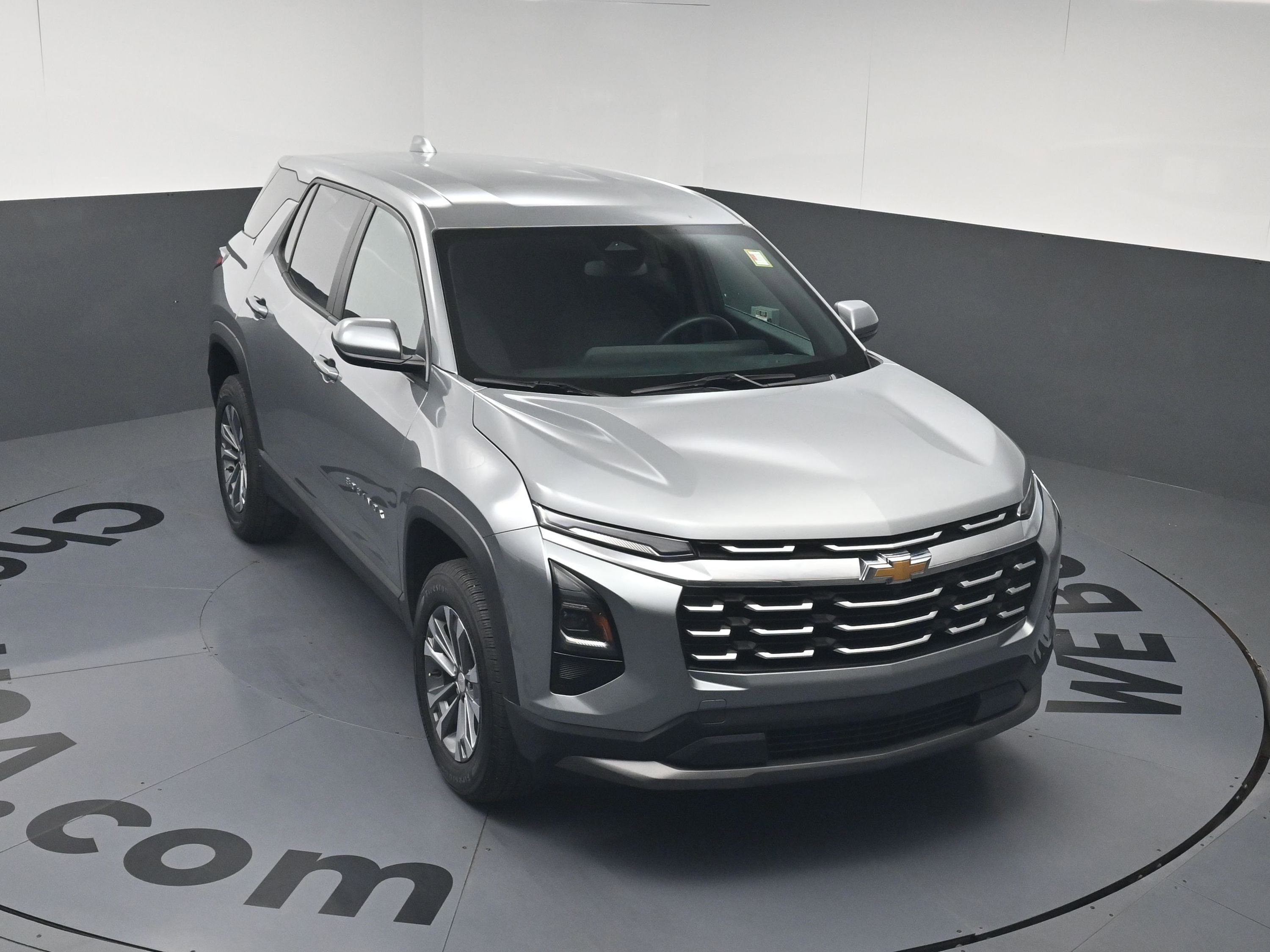 Used 2026 Chevrolet Equinox LT FWD image 31