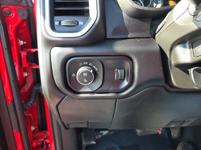 Used 2024 RAM 2500 Big Horn w/ Safety Group image 18