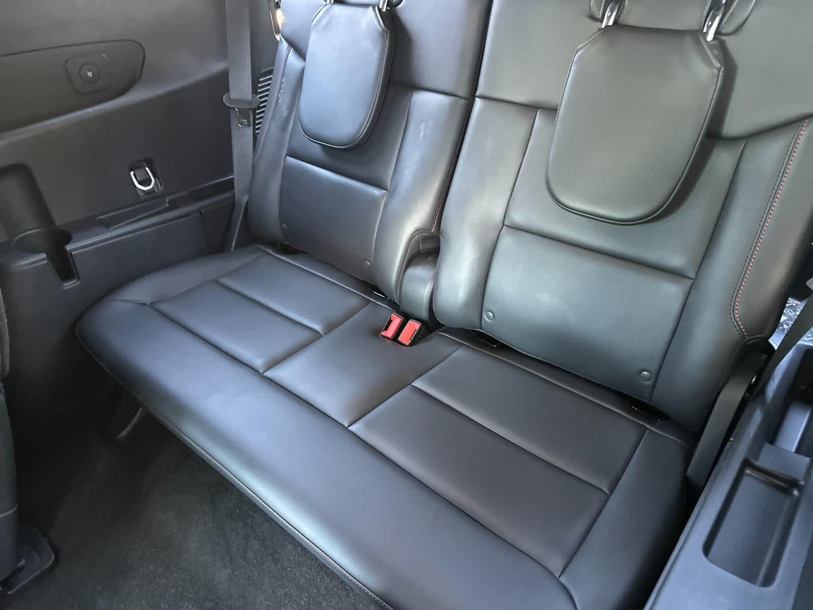 Certified 2025 Ford Explorer ST RWD image 15