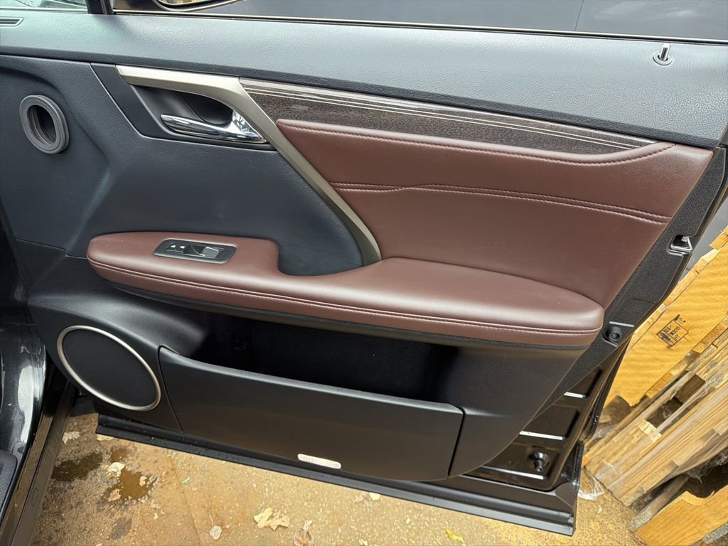 Used 2020 Lexus RX 450h AWD w/ Luxury Package image 28