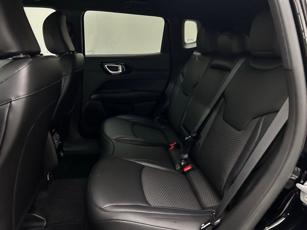 New 2026 Jeep Compass Latitude image 14