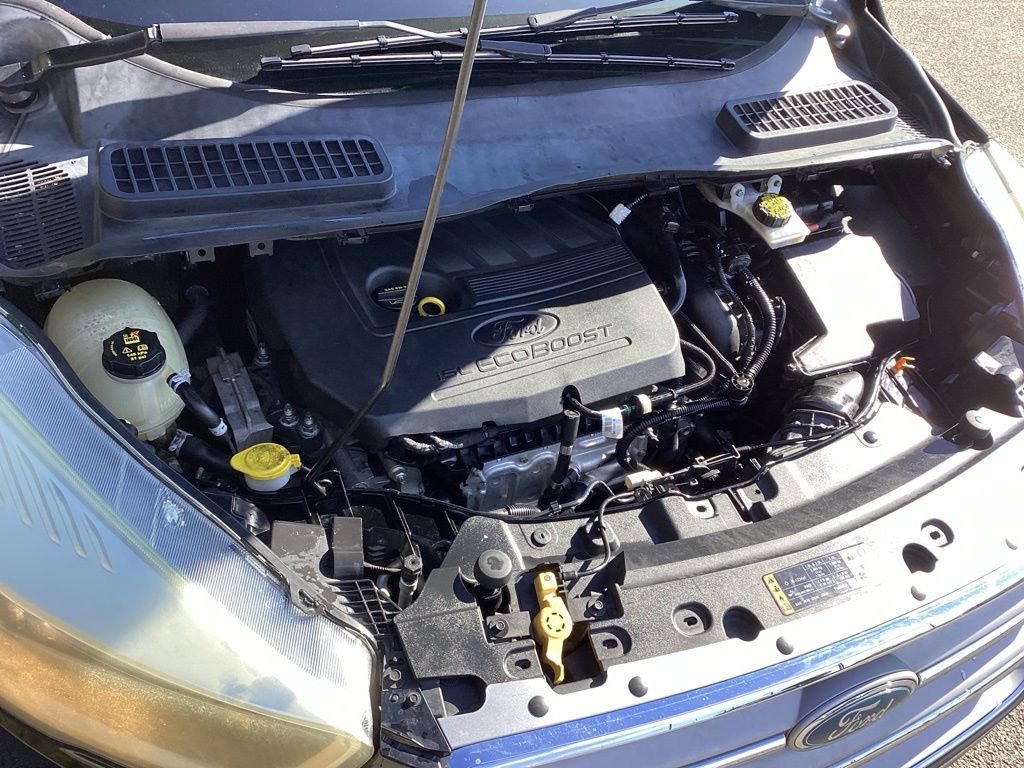 Used 2017 Ford Escape SE image 20