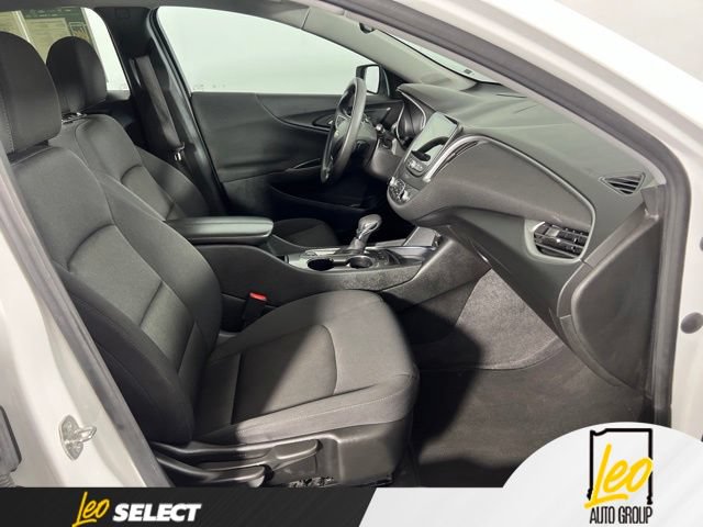 Used 2024 Chevrolet Malibu LT FWD image 12