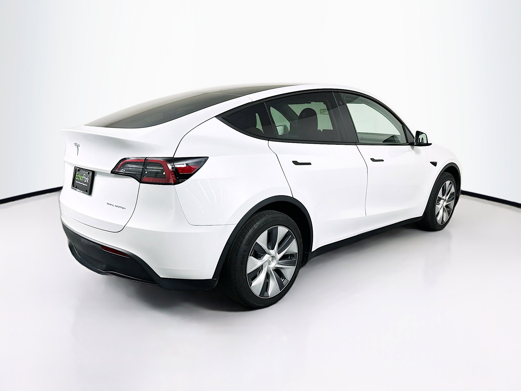 Used 2023 Tesla Model Y Long Range image 9