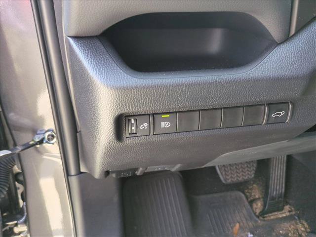 Certified 2025 Toyota RAV4 XLE w/ Convenience Package FWD image 13